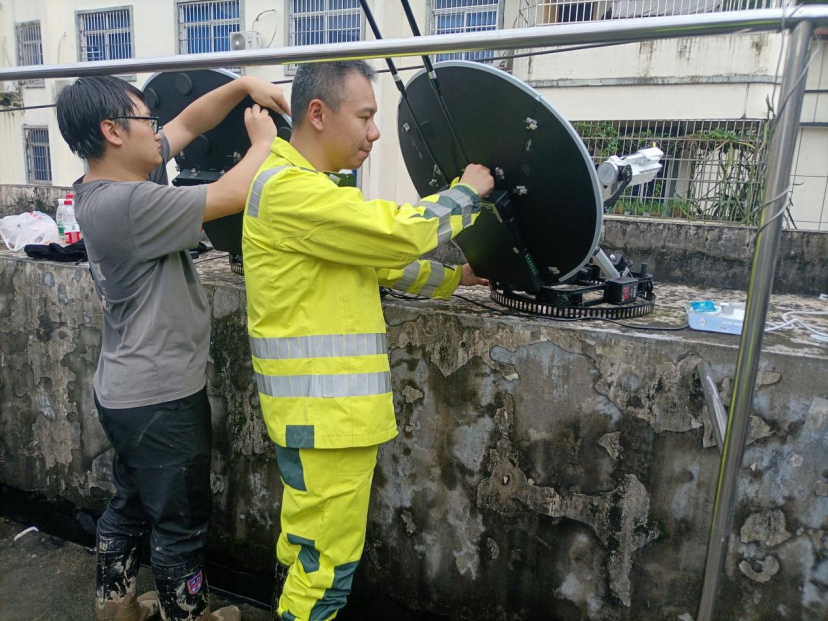 (4-网站）暴雨洪灾侵袭，广东移动全力保障通信支援救灾342.jpg